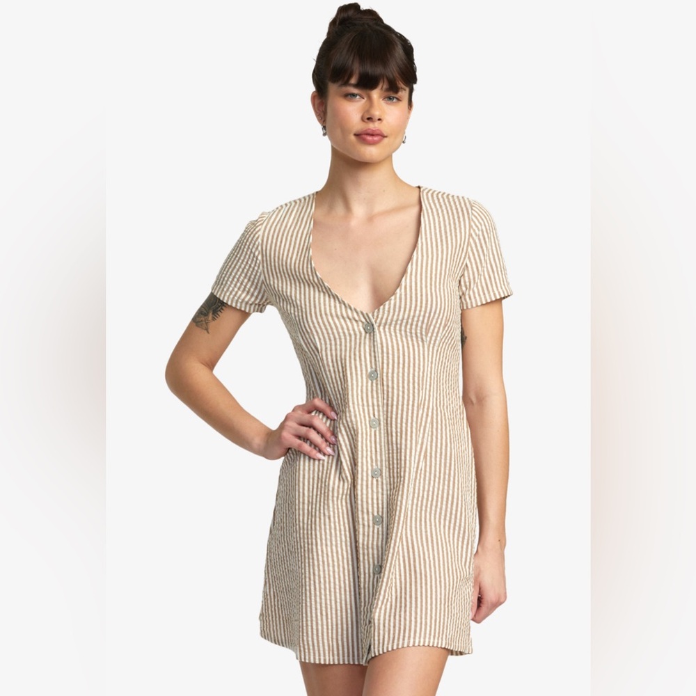 *NWT* RVCA Beige and White Striped V-Neck Dress